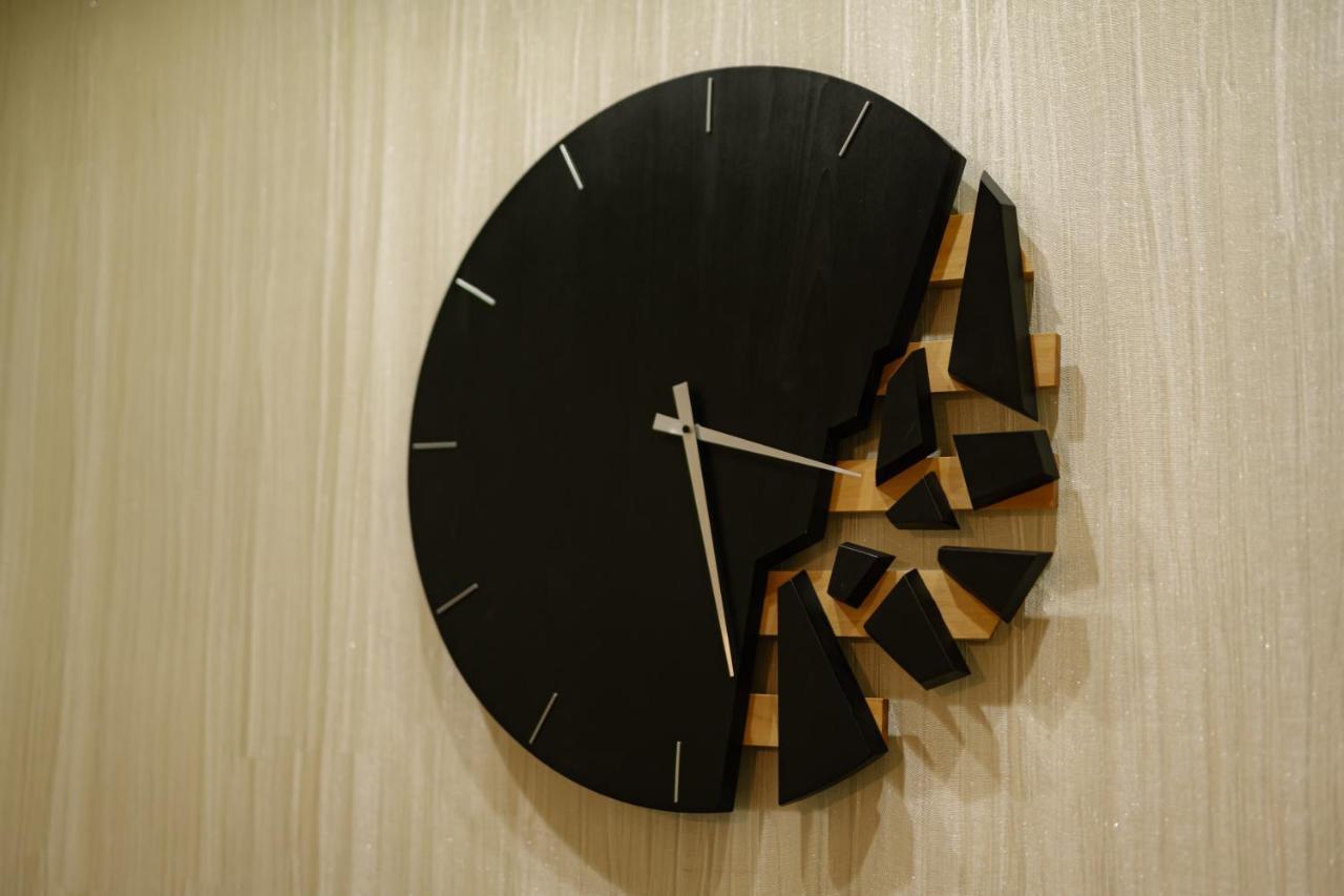 5 Seconds Away From The Main Street, Free Secured Parking Apartment Sofia Bagian luar foto