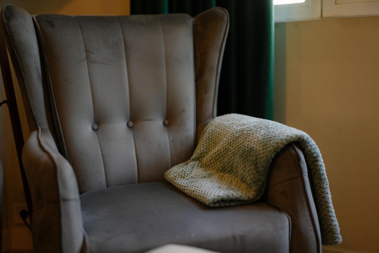 5 Seconds Away From The Main Street, Free Secured Parking Apartment Sofia Bagian luar foto